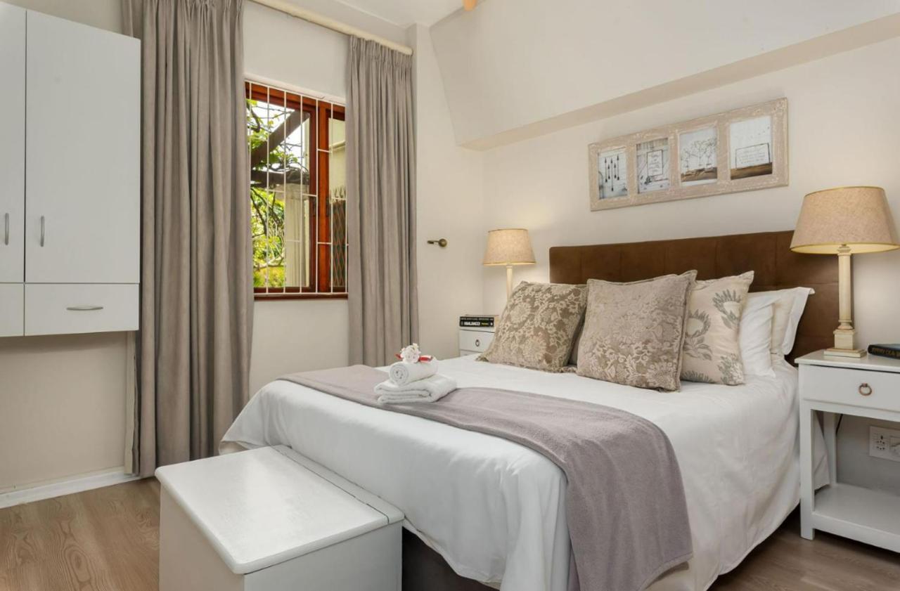 Valley Heights Guest House And B & B Kaapstad Buitenkant foto